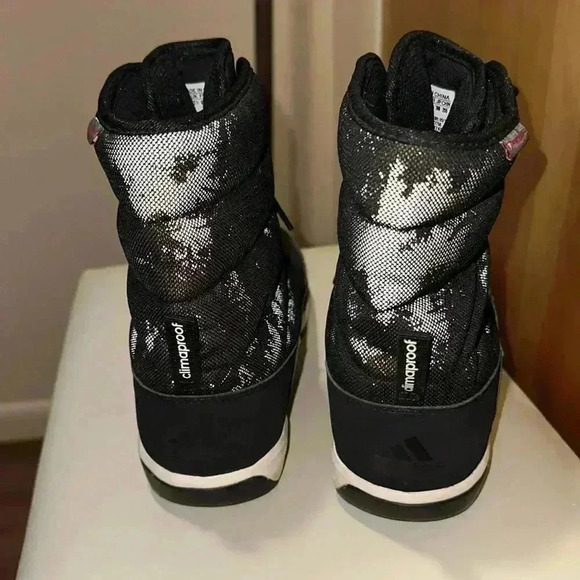 Adidas Climawarm boots. Adiprene sole. Black - Picture 4 of 8